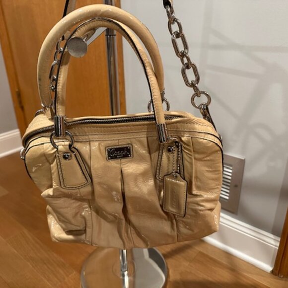 Coach Kristin Creme Patent Leather Satchel Shoulder Bag 16016- RARE COLOR - Picture 2 of 7
